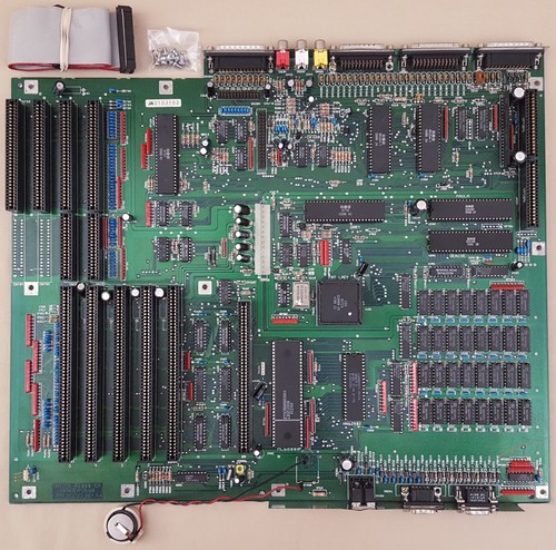 Commodore Amiga 2000 2000HD 2500 Motherboard rev4.4 1MB CHIP 2.04 ROM JA0103103