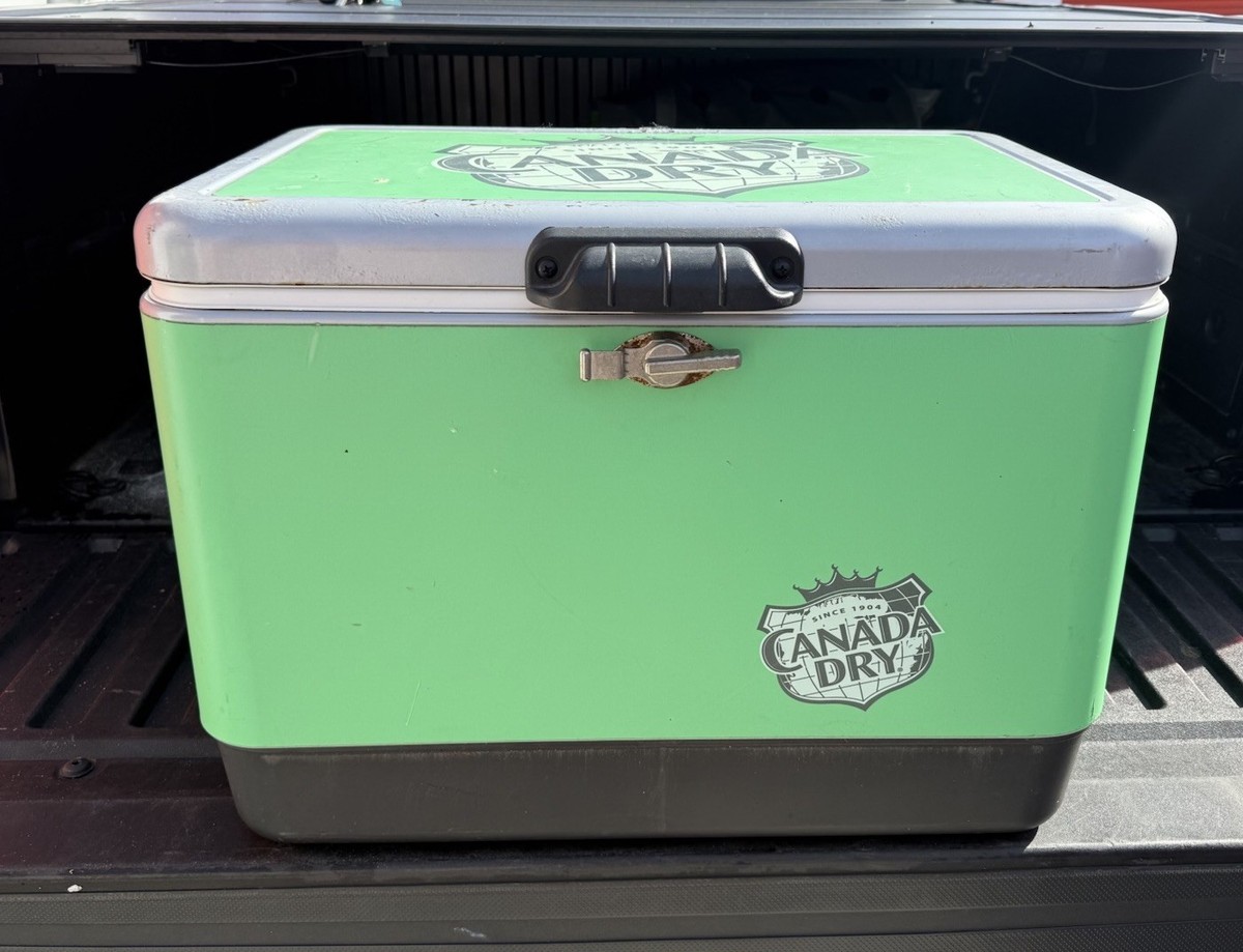 Vintage Canada Dry Soda Coleman 6150 Green Advertising Latching