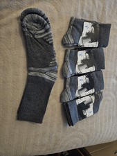 Calcetines grandes grises para hombre