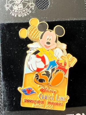 Disney Pin - DCL - Mickey Cruise - Key - Passholder Exclusive LE 750 New on Card