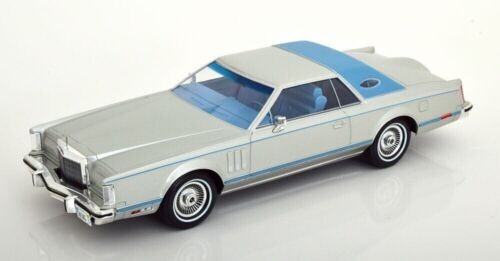 MCG 1977 Lincoln Mark V Silver with Blue 1:18*Brand New*NICE!! Last One!! - Picture 1 of 5