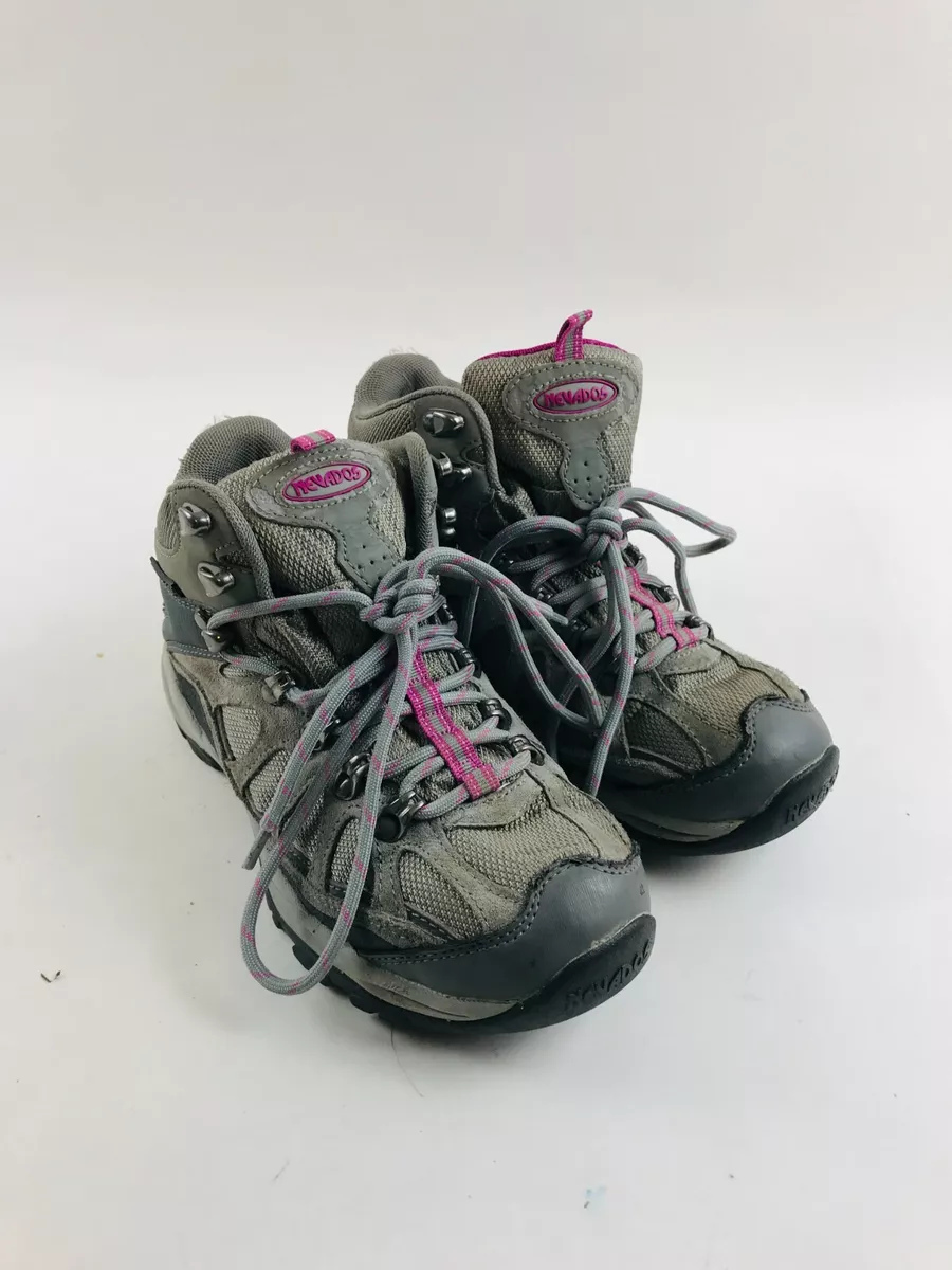 Nevados hiking deals boots women's