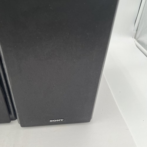 Sony CMT-SBT100 CD Bluetooth Radio Micro Music HiFi System No Remote/Wires - Picture 5 of 10