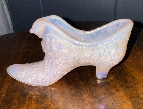 Vintage Fenton Art Glass Iridescent Opalescent Pink Cat Head Slipper Shoe 6"