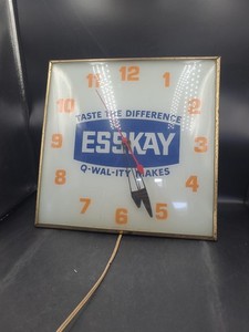 Vintage 1958 Esskay Quality Meats PAM Advertising Clock Backlit. MG