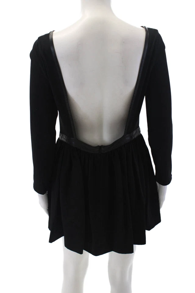 Vestido negro con ribete de cuero vegano Elizabeth and James para mujer espalda abierta talla M Foto 3 de 4