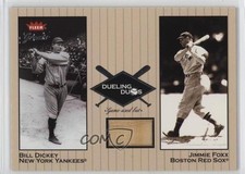 2002 Greats Dueling Duos Single Memorabilia Jimmie Foxx Relic Bill Dickey 4f5