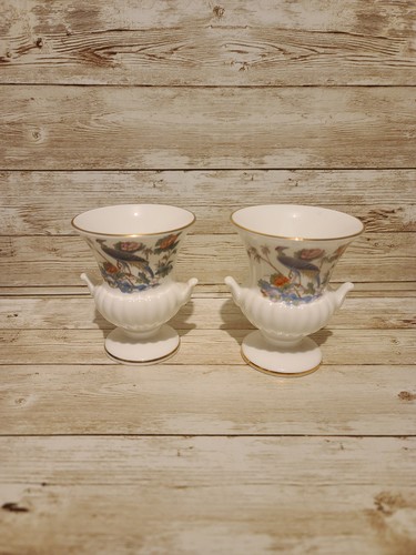 2 Wedgwood Kutani Crane Small Bone China Decorative Urn Vase 8.5cm - Picture 2 of 6