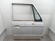 Porte avant et accessoires Mitsubishi PAJERO