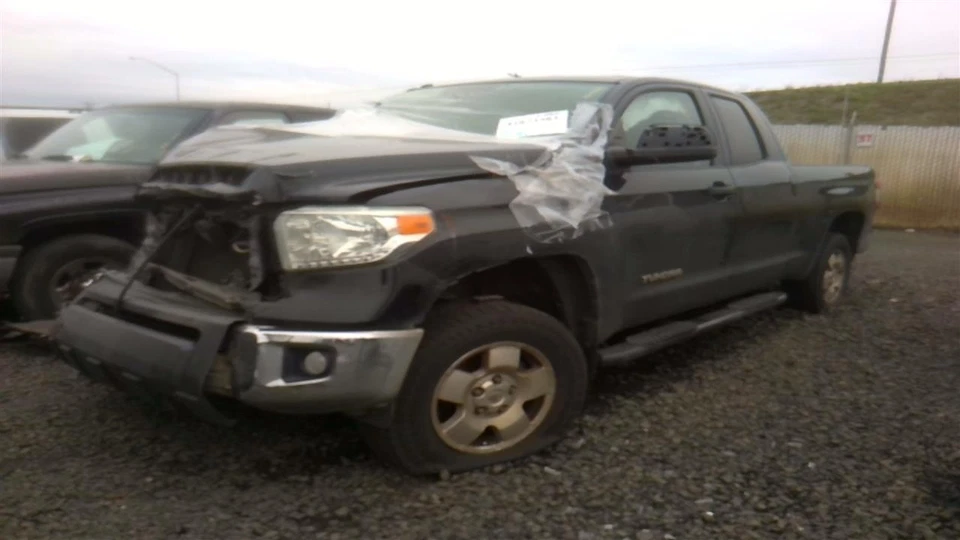 Used Automatic Transmission Assembly fits: 2014 Toyota Tundra AT 4.6L 4x4 Grade Foto 3 de 4