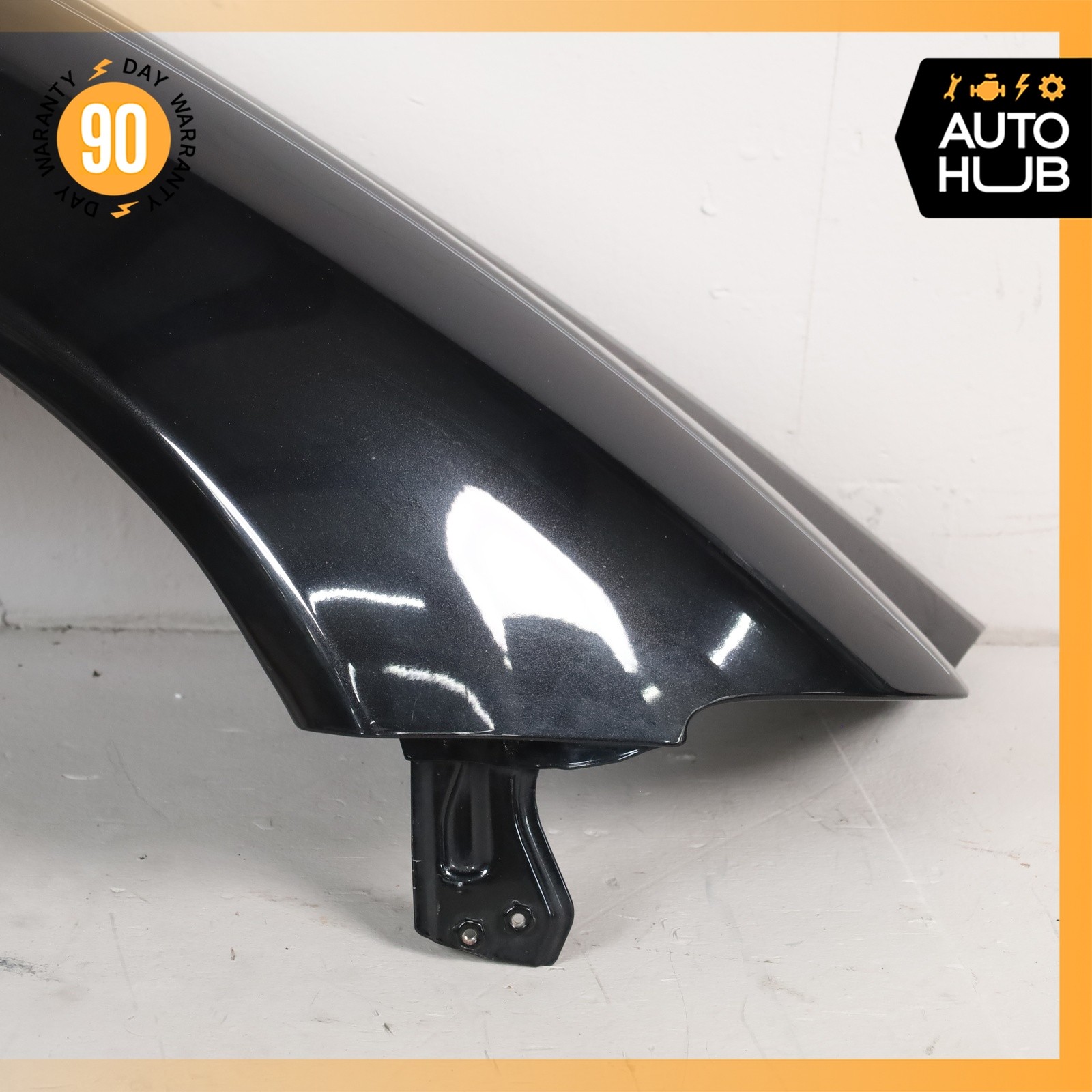 Maserati Quattroporte 2003-2013 Right Fender