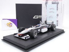 GP Replicas GP182AWD # McLaren MP4/13 F1 Winner Japan 1998 " M. Häkkinen " 1:18