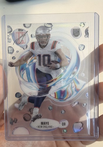Drake Maye #F-3 — 2024 Topps Signature Class Fluidity football card