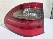 MERCEDES-BENZ E W211 Rücklicht hinten rechts 2118202764 3.22 Diesel 32674800