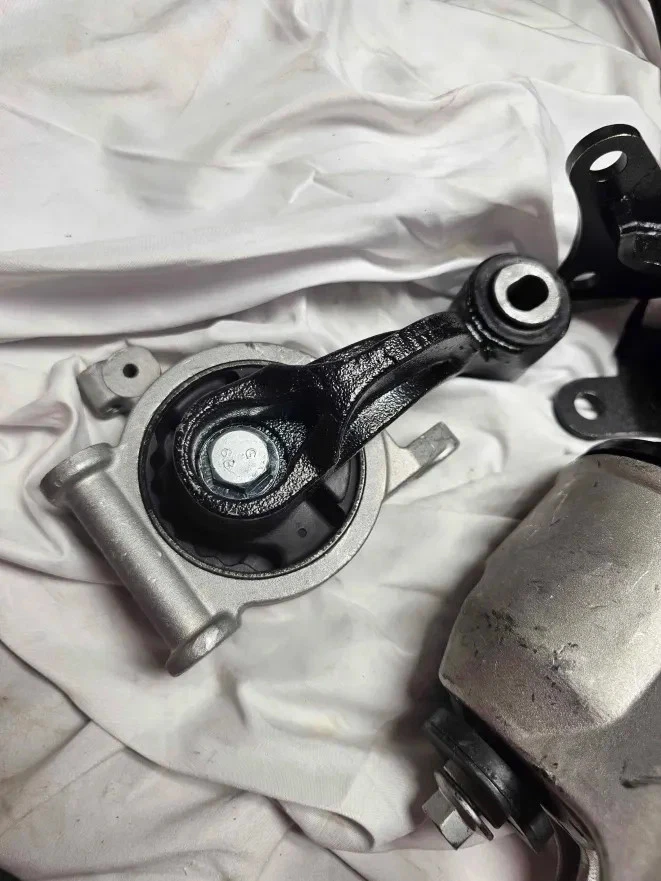 5件装发动机马达和变速箱安装适用于日产07-12 Altima 09-14 Maxima 3.5L — 第 4/4 张图片