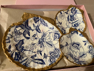 Schmuckschale Jakobsmuschel Muschel. FLORAL Decoupaged in Box mit zwei kleineren Schalen