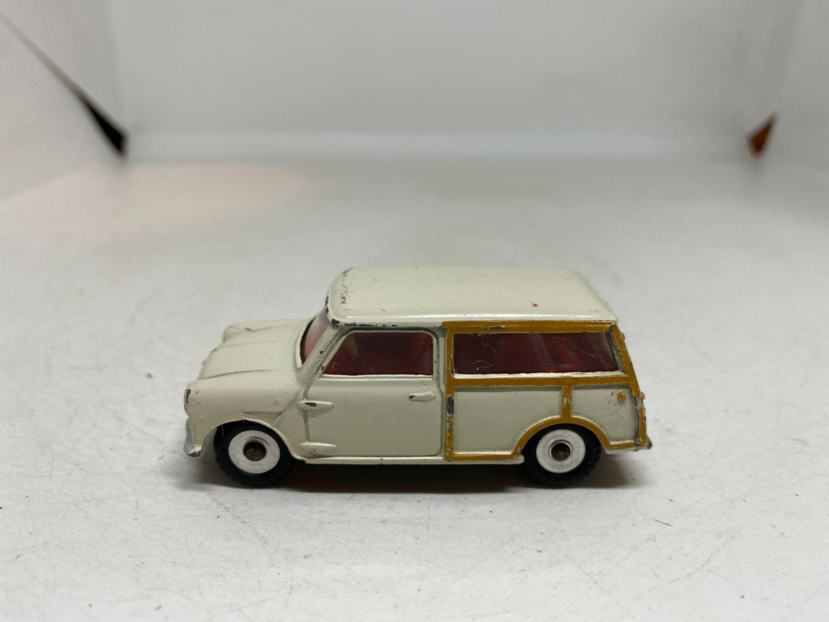 DINKY TOYS 197 MORRIS MINI-TRAVELLER 箱付き Dinky 197, Morris Mini Traveller - Free Price Guide & Review