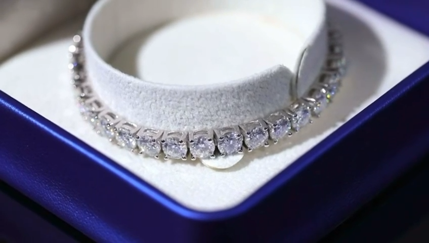 Bracciale Tennis In Oro E Diamanti Ct. 1,02 - ALFIERI & ST. JOHN - Foto 2