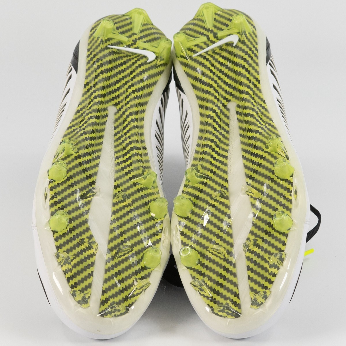 Nike Vapor Carbon Elite 2.0 TD  display picture 1