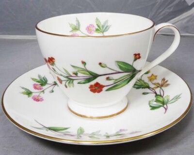 MEADOW S745 by Minton Tea Cup & Saucer Set NEW NEVER USED made in England