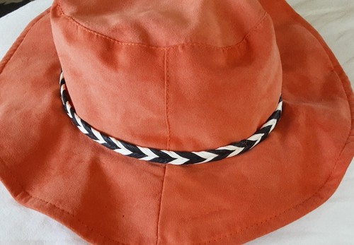 VOLCOM▪︎ADORKABLE BUCKET HAT•ORANGE•BRAID W/ LOGO• NWT• PERFECT! - Picture 8 of 8