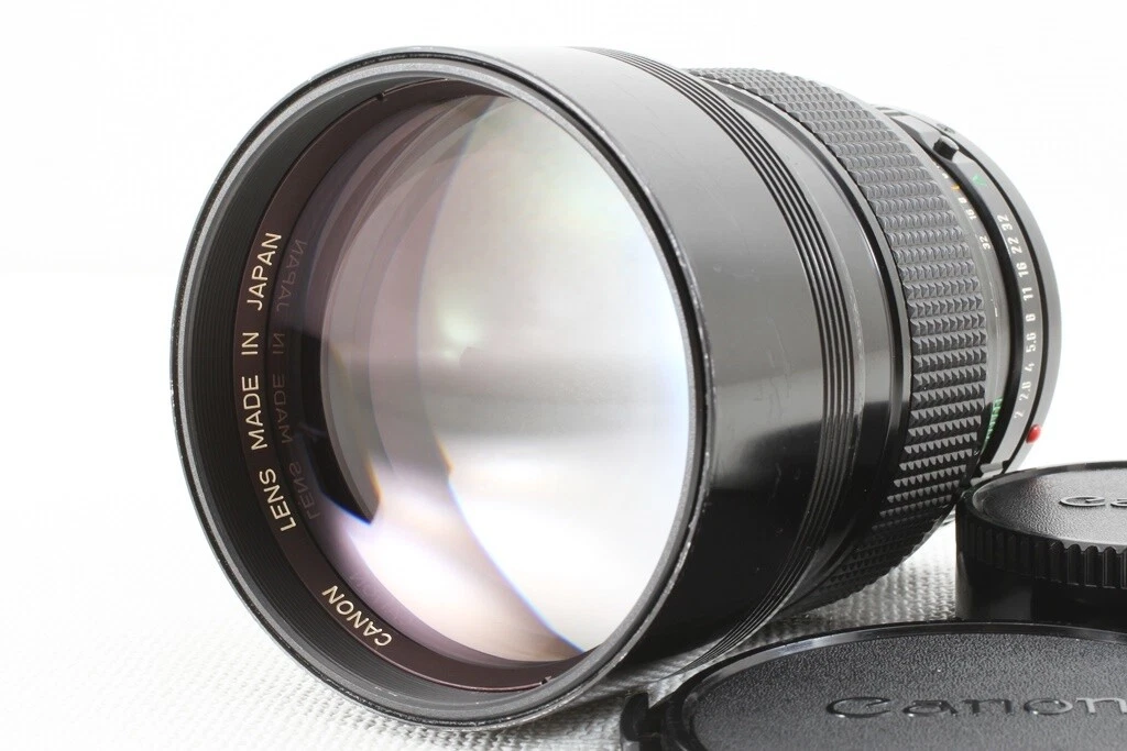 Canon Canon New FD 135mm F2 Rare Medium Telephoto Single Focus Lens/A395