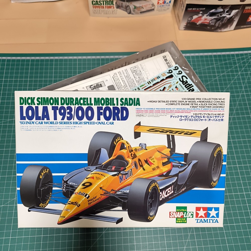 Tamiya 1/20 Dick Simon Lola T93/00 Ford Grand Prix Collection No.41