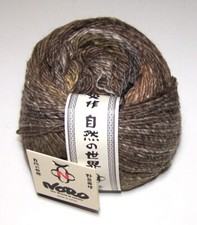 One 410 yard Ball of NORO TASOGARE Silk Mohair Wool Blend Worsted Yarn 5 KATANO