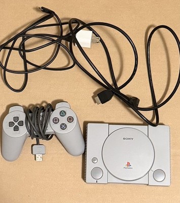 Lot Of Sony PlayStation Items - PS1 PS2 PSClassic - Accessories,Controllers,Etc