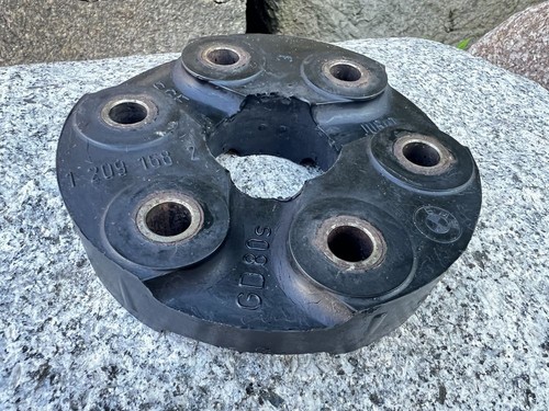 Hardyscheibe / Gelenkscheibe original BMW E12, E23, E24 mit M30-Motor  1209168