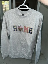 Disney World Embroidered Princess Castle Home Crewneck Size M