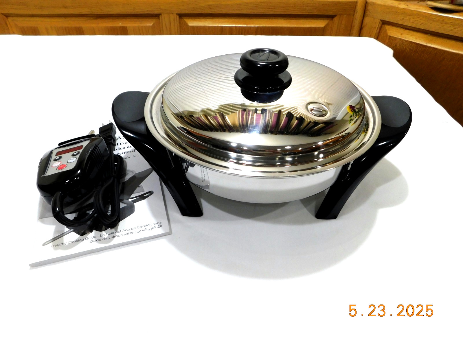 SALADMASTER 316Ti Titanium 10" Electric Skillet Liquid Core Stainless SA010OCU