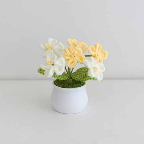 Handmade Woolen ForgetMeNot Flower Pots Elegant Desk Ornaments Crafty Gifts - Picture 8 of 30