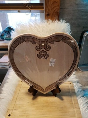 HEART   SHAPED WOODEN SERVING ~ CUTTING BOARD Love ~ 10 X 10  NWT