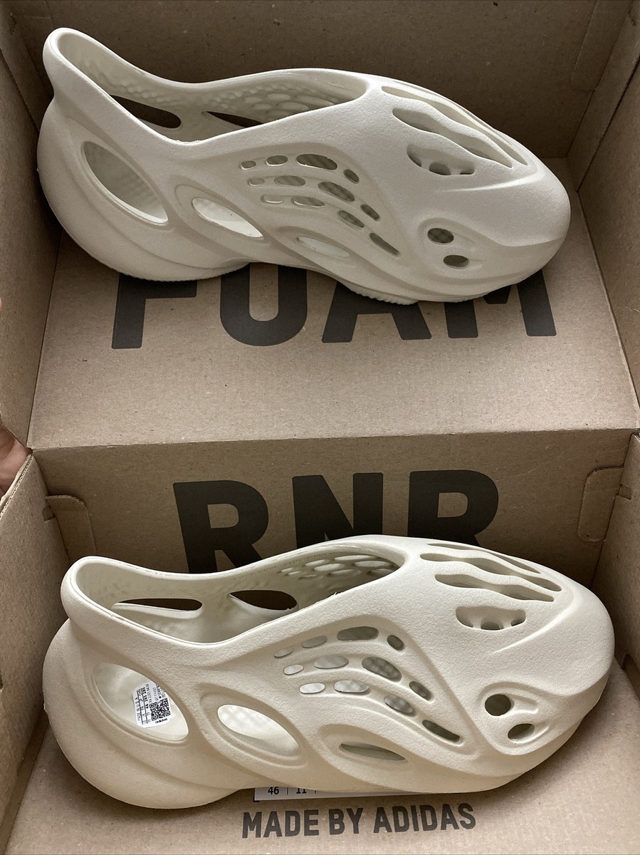NEW Yeezy Foam Runner 'Sand'(FY4567) Men's Size 11 NEW With box | eBay