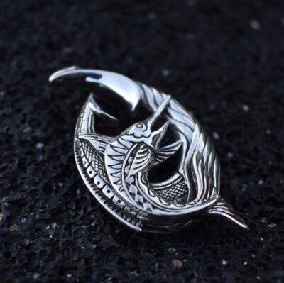 Angelhaken Halskette Anhänger mit Marlin. Sterling Silber.