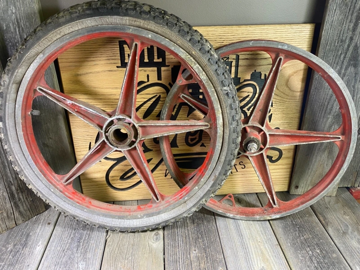 Mongoose bike mag clearance wheels