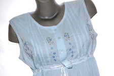 Vintage BABYDOLL Nightie Nightgown Lingerie Embroidered 70's 80's Baby Blue L