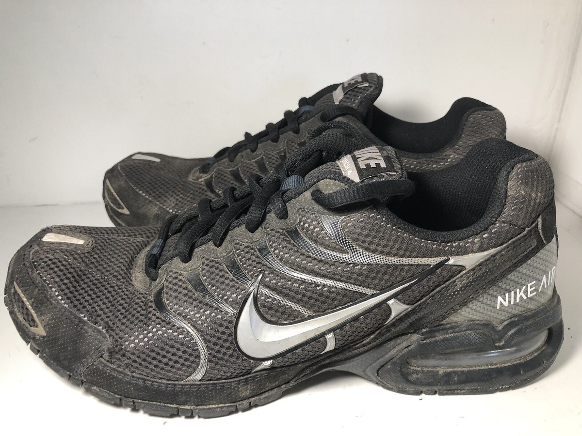 nike air max size 4 black