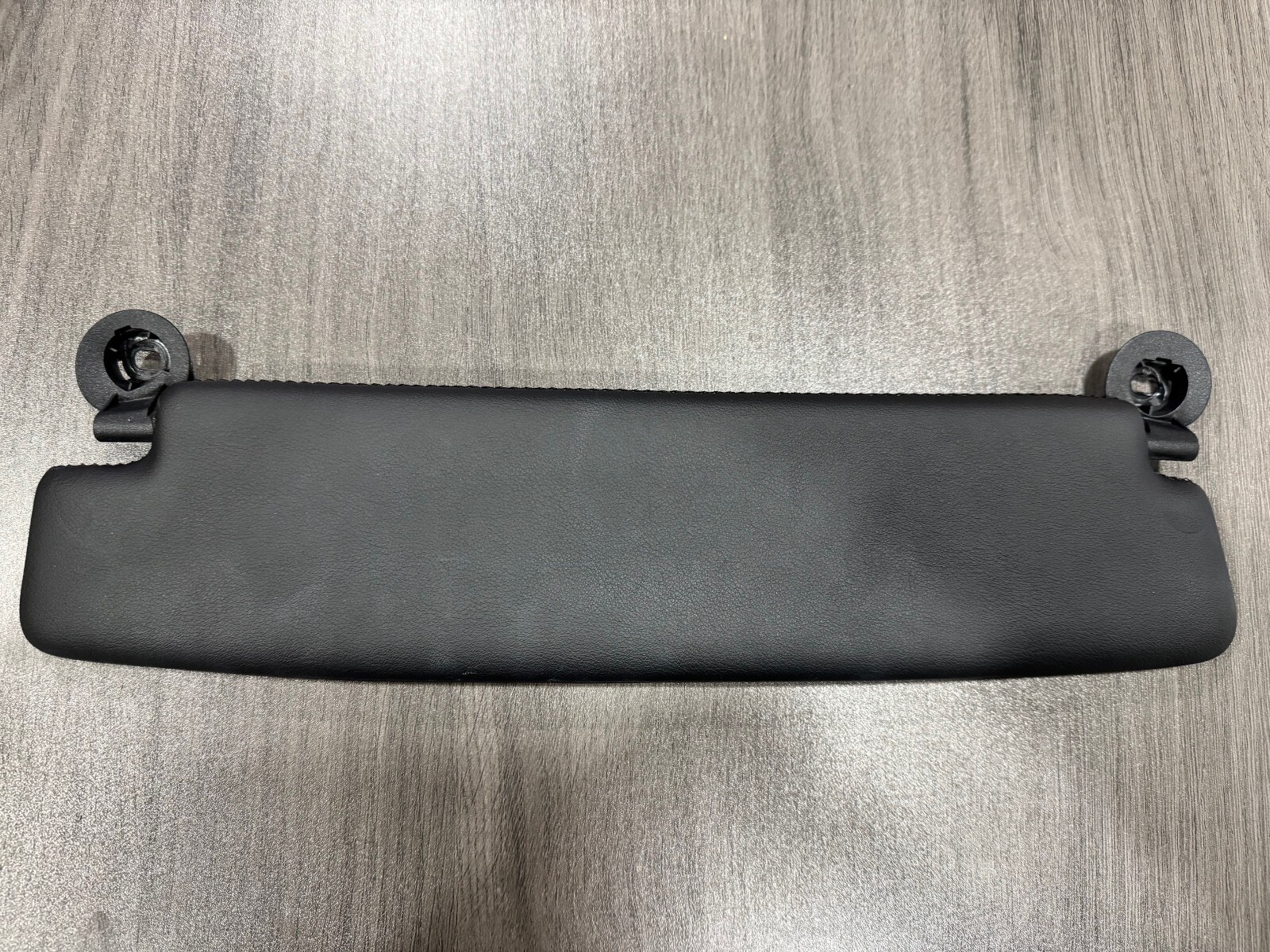 LAMBORGHINI HURACAN LP610 PASSENGER RIGHT SIDE SUN VISOR LEATHER 4T0857552B OEM