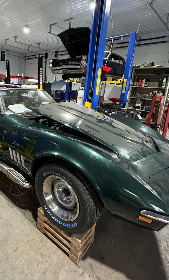 1968 - 69 Corvette Stingray оригинальный капот (оригинал) - Изображение 3 из 4