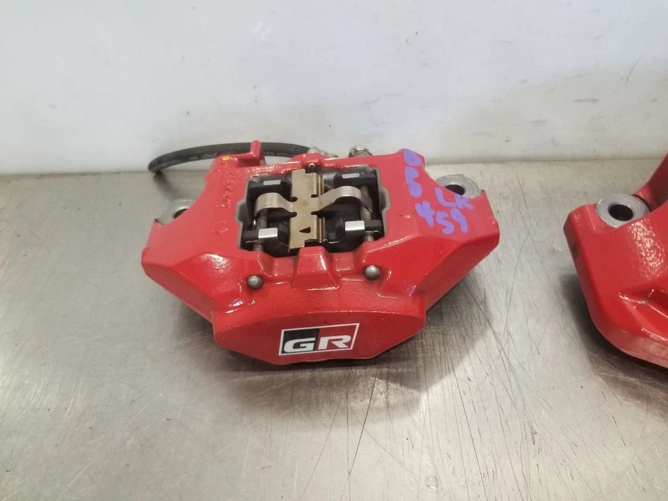 23 2023 TOYOTA GR COROLLA HATCHBACK BRAKE CALIPER SET RED — 第 3/4 张图片