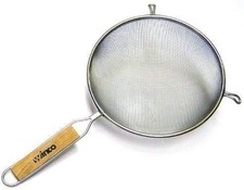 Winco MS3A-8S Strainer with Single Fine Mesh, 8-Inch Diameter
