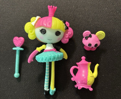 MGA ENTERTAINMENT MINI LALALOOPSY LALA-OOPSIES PRINCESS SAFFRON MINI DOLL