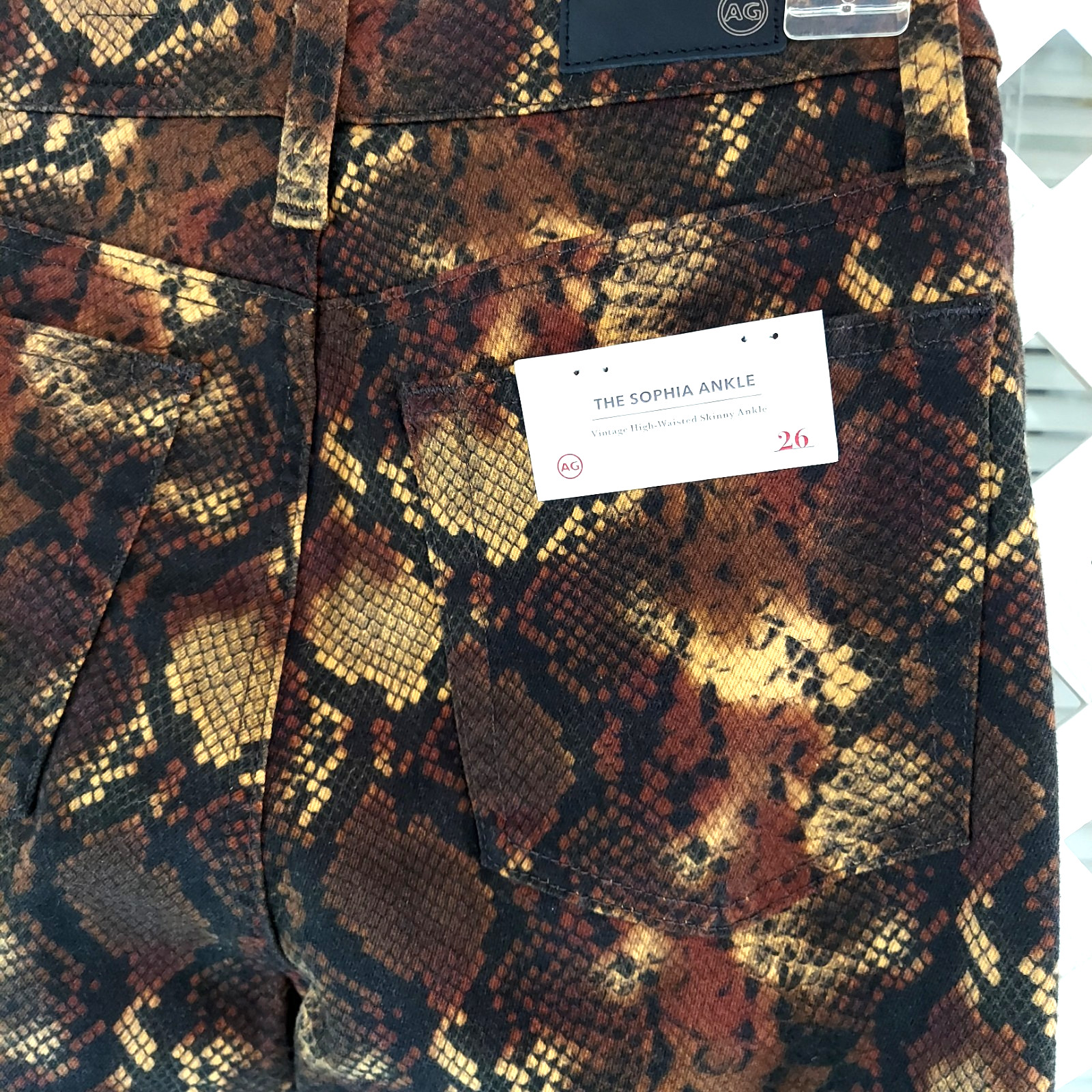 AG Adriano Goldschmied Jeans Size 26 Snakeskin Sophia Skinny Ankle Reptile Print thumbnail 4