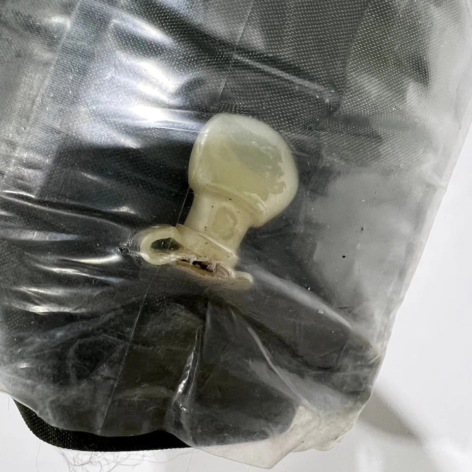 US Military 3" Oversized Original Self-Inflating Sleeping Mat Unused - Image 4 of 4