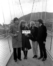 Paul McCartney, Jane Asher, Ringo Starr and His Wife Maureen in India Photo