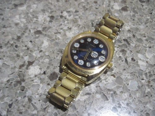 Vintage Timex Men's Watch Black & White Dial Mechanical Wind-VGC -Runs Excellent