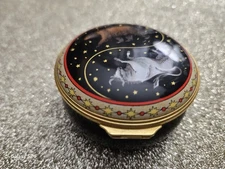 Halcyon Days Enamels Bull & Bear Paperweight Or Trinket Box. Made In England