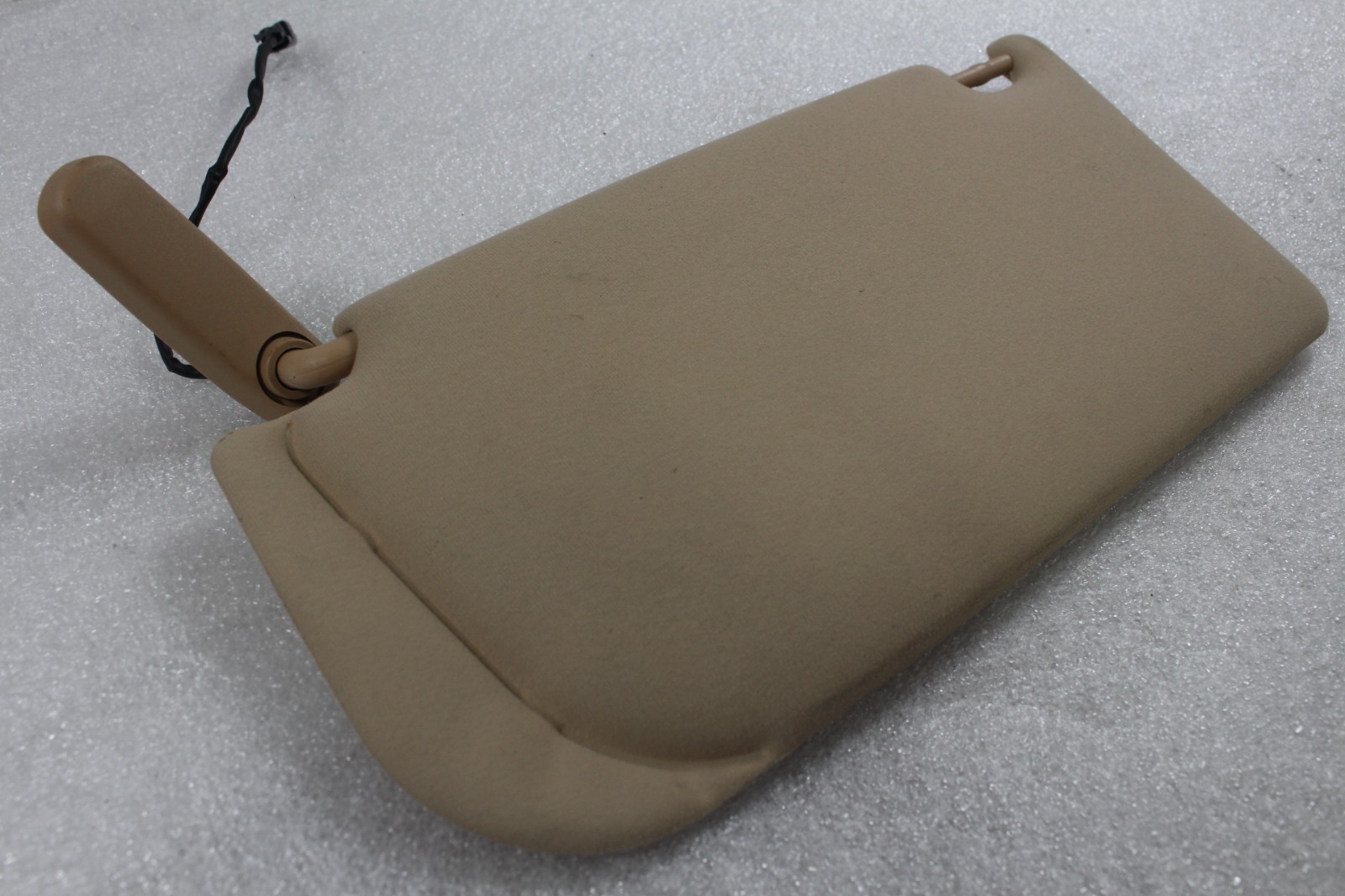 Maserati Quattroporte, RH, Right, Sun Visor, Tan, Used, P/N 67821400